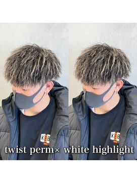 ルースト 心斎橋店(ROOST) ツイストパーマ×ホワイトハイライト