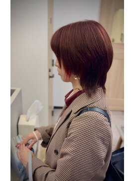 リノショアーズ 元町店(RINOSHORES) 20代30代小顔艶感イヤリングカラー外ハネミニウルフ