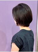 大人ショート/大人ショートボブ/フェザーショート/暗髪