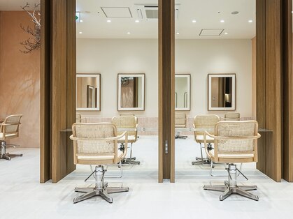 トリコ アヴェダ ららテラス北綾瀬(tricot AVEDA)の写真