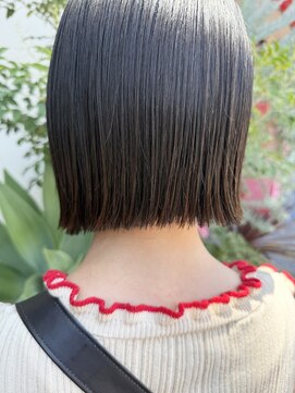 ツバメ ヘアー(TSUBAME HAIR) ナチュラルな前下がりボブ