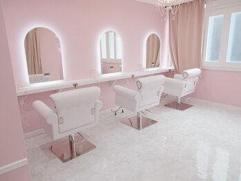 メモワール なんば店(memoire)の写真/難波にヘアセットサロンがNEW OPEN★お友達とご来店もおススメ◎プロのヘアセットで可愛いを実現します!