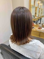 マリーチレイ(lei marichi ray)&nbsp;ワンレン外ハネ