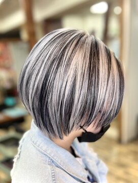 イエローコーン 横浜店(YELLOW CORN) ローライト【トリプルカラー/ローライト/ハイライト】