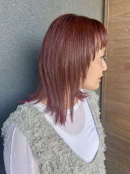 シュリープ 明成店(shleep)の写真/顔色をパッと明るく魅せる上品な発色で結んだ時の生え際まで丁寧にカバー◎髪悩みなんでもご相談ください☆