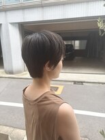 ロミバイリー(Romi by Lyee)&nbsp;夏らしく◯マッシュではない女性のショートカット