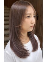 シェリ(Cheri)&nbsp;顔まわりのレイヤーカット×ラベンダーベージュ【husky style】