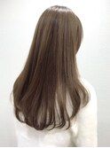 ナチュラルロング×ミルキーベージュ【Ellen新宿】