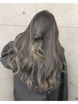 アールプラスヘアサロン(ar+ hair salon)&nbsp;デザインカラーバレイヤージュ×ことりベージュ×ロングヘア