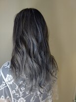 ウィット アンド ラファム Wit &La Famme&nbsp;ブリーチするの怖かった的バレイヤージュ（笑）