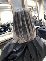 ジゼル(gisele)&nbsp;(小山)バレイヤージュ