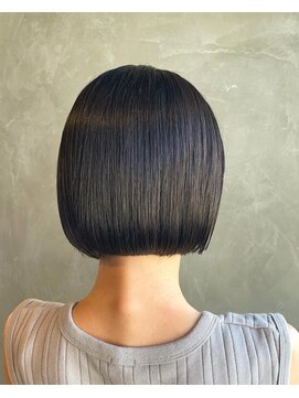 コレット(COLETTE) 【ぱつっと◎】切りっぱなしボブ