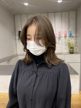 コンティニュー オモテサンドウ(CONTINUE OMOTESANDO) くびれカット/ミディアムカット