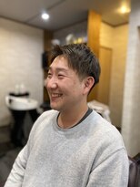 カルム(Calme) ツーブロックショート×メンズカジュアル