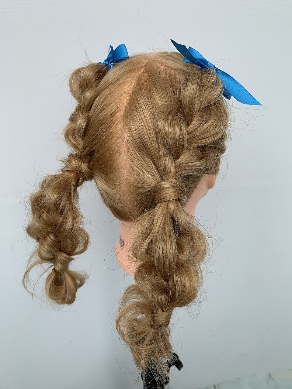 old honey ヘアバンド 編み込みスタイル