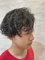 スリーアール 国立(threeR)&nbsp;メンズパーマ×ツーブロ刈り上げ