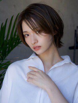 エインアンリー 表参道(AIN.ANLY.) 前髪なし外はねウルフボブ20代30代40代【AIN.表参道】川原大地