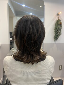 グラフ 日本橋(GRAFF) ミディアムウルフ/ウルフスタイル/ウルフカット