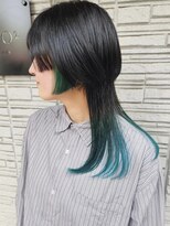 シャムオーツー 国分寺(CHAM:O2) ウルフカット/インナーカラー/ケアブリーチ/姫カット/グリーン