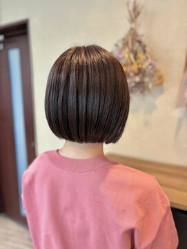 ナチュラルリーフ 仙台駅前店(Natural leaf) ミニボブ×艶髪カラー