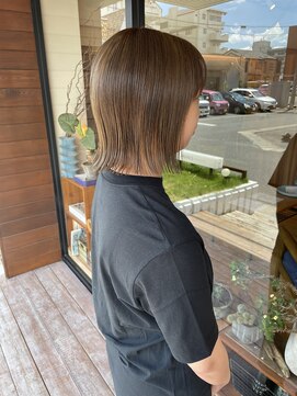 ヘア プロデュース キュオン(hair produce CUEON.) オリーブグレージュ