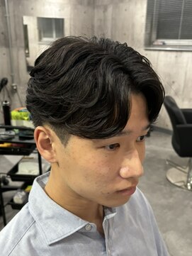 ビカムメンズヘアー 栄店(become men's hair) フェザーパーマ/ニュアンスパーマ/センターパート