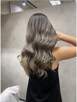 サニー 渋谷(SUNNY)&nbsp;アプリコットオレンジ、ホワイトブロンド、ロングレイヤー