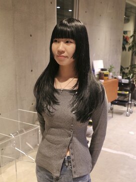 ニカバイカルマ(nica by carma) 黒髪ロングレイヤー