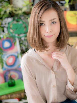 カバーヘアアンドスパ ブリス 浦和(COVER HAIR&SPA bliss) 大人美人パールベージュ切りっぱなしボブh4浦和20代30代40代