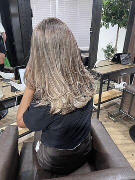 アルカナ 原宿表参道(ARCANA) デザインカラーハイライトカラーケアブリーチダブルカラー渋谷