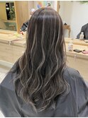 コントラストハイライト×ロングヘア×巻き髪＝かわいい、、！