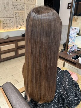 ヘアリゾート粋 ティガ 池袋店(tiga) 透明感ナチュラルブラウン/ストレート/艶髪/髪質改善/ロング