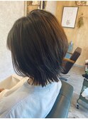 ナチュラルなレイヤースタイル