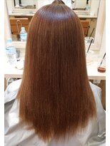 ライツ 富士店(ReiZ)&nbsp;【ReiZ 富士】ブリーチ毛縮毛矯正☆乾かしただけのサラツヤ感♪