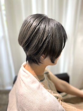 ツムグ 代官山店(TUMUGU) 地毛風カラーダークアッシュ大人可愛い透明感ショートイメチェン