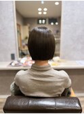 オリーブブラウン