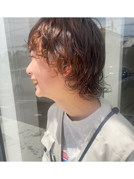 コニー(Conny) ショートウルフパーマ