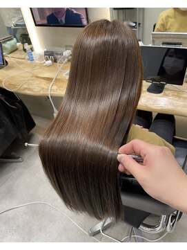 フェリア 松山(Feria) 【Feria松山】白石の美髪矯正☆