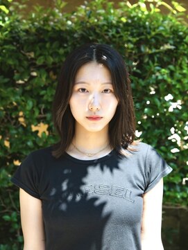 ワンダーヘアーグルーミング(WANDER Hair grooming) 重軽レイヤーミディアム