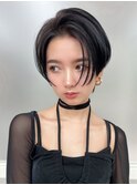 ハンサムショート クールショート センターパート 暗髪