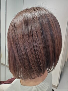 ビー ヘアードレッサーズ(b.Hair Dressers) ショートカット/白髪ぼかし/白髪染め