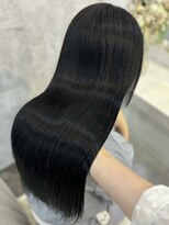 エス(Ess)&nbsp;美髪/ワイドバング/ホワイトブロンド[髪質改善/ヘアセット/大宮]