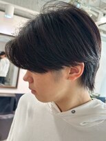 イリ 心斎橋(ili) スペインカール/スパイキーショート/フェザーパーマ