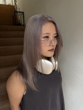 サンク 原宿 表参道(cinq) ヘーゼルベージュくびれボブケアブリーチワイドバングミニボブ