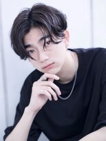 エイド 本店(aid)&nbsp;刈り上げツーブロック毛流れニュアンスパーマカルマヘア