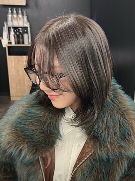 韓国風ハッシュカット＊透明感カラーオリーブグレージュ/明大前