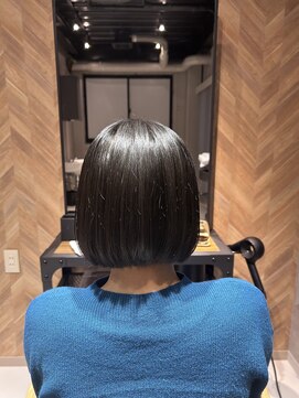 ヘアーロール(Hair Role) ★乾かすだけでまとまるショートボブ★