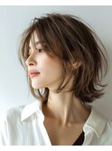 白髪ぼかしハイライトくびれミディアム