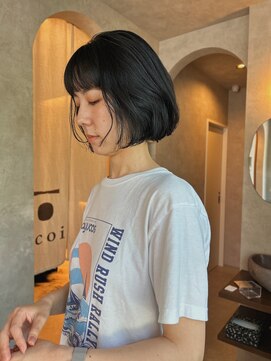 イコイ(icoi) 丸みのあるカジュアルボブ/ダークグレーで艶感UP *nagai