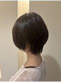 ショートヘア